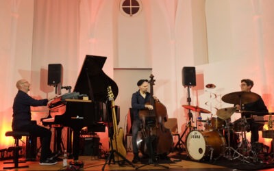 2025-10-25 Edgar Knecht Trio Bericht